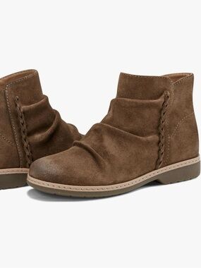 Earth Hilaree Brown Suede Braided Ankle Booties